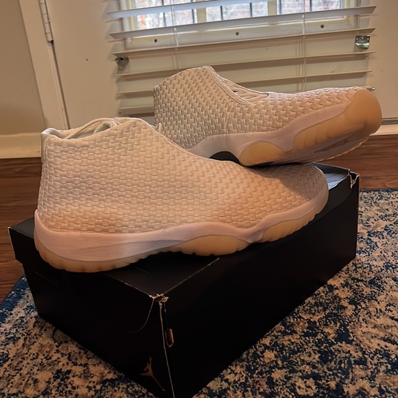 Air Jordans never worn. Size 15. Player exclusive. - Picture 5 of 5